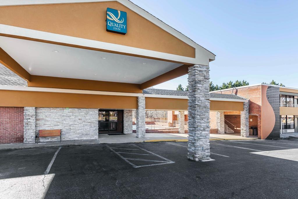 Quality Inn South Boston - Danville East Eksteriør billede