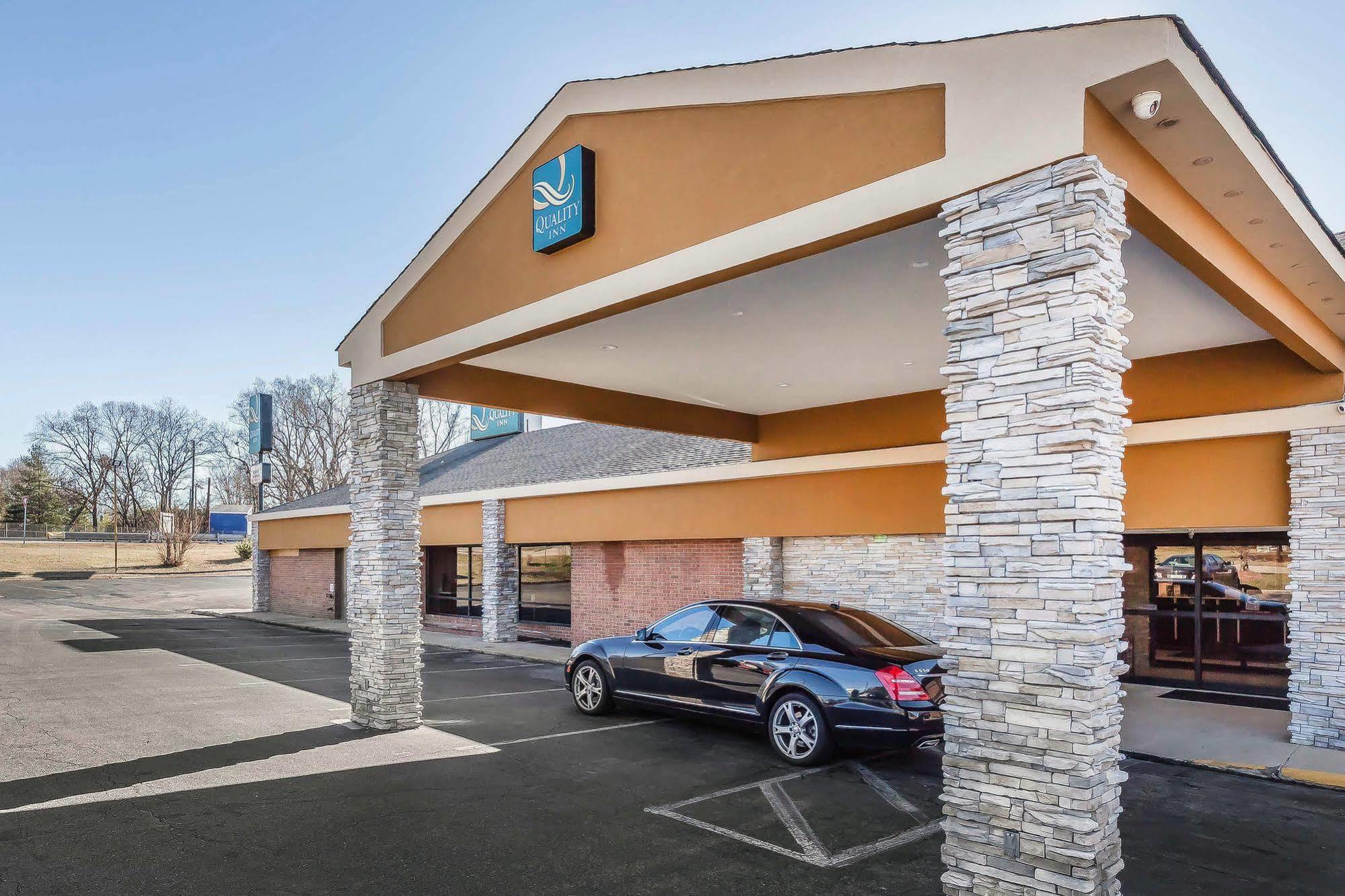 Quality Inn South Boston - Danville East Eksteriør billede